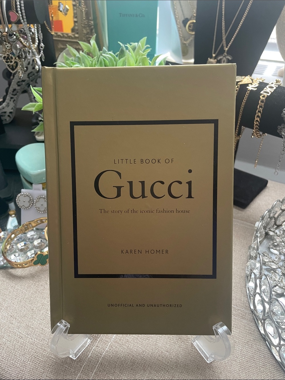 ✨Gucci Gold Hardcover Coffee Table Book✨NEW